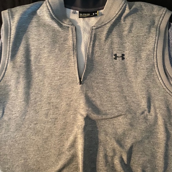 Assorted sweaters - Picture 6 of 7